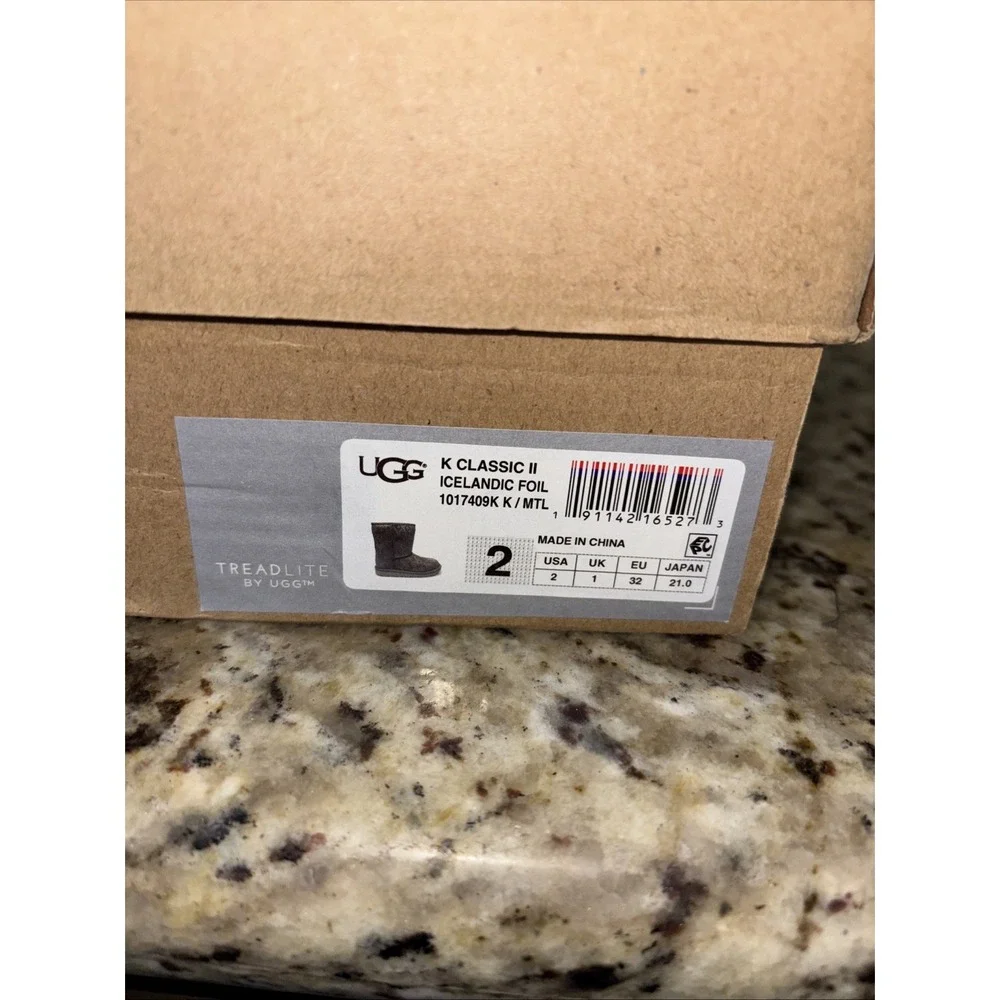 Ugg K Classic II Icelandic‎ Foil Silver, And Gray Boots Size 2  Youth. 3644